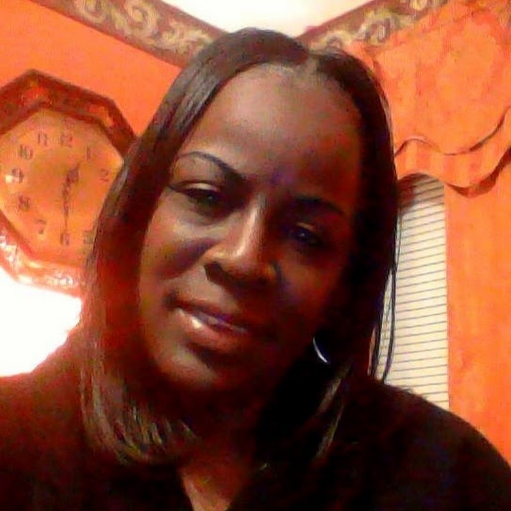 Meet your Posher, Shenita